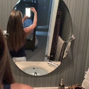 Meet your Posher, Risa